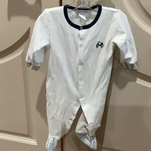 MY BABY SLEEPER IN SIZE 9 MONTHS